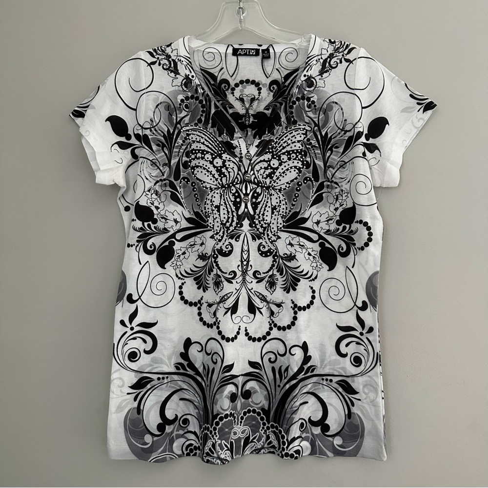 Apt. 9 Butterfly bejeweled Black and White patterned short sleeve shirt